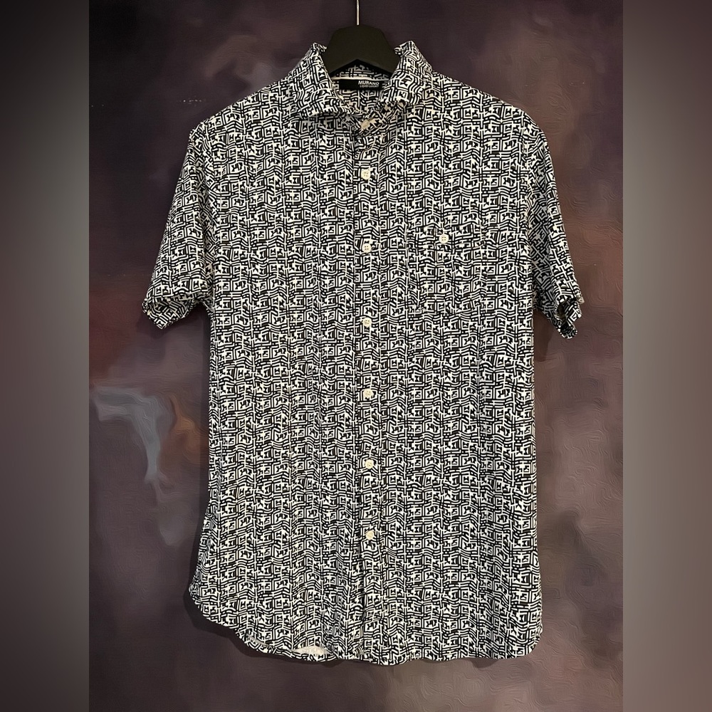 MURANO | STYLISH SHORT SLEEVE DRESS SHIRT | Size M